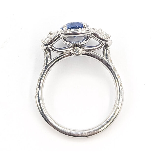 Ring Halo Cluster 1.00ctw Round Diamonds GIA Report: 6237953860 1.64ct Blue Sapphire    18kw 12mm Sz6 5.21g 226070112