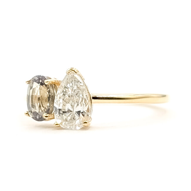 Ring Et Toi Moi 0.83ct Pear Diamond GIA: 2235584997 .82ct Color-Changing Alexandrite 14ky 1.5mm Sz7 2.52g 126070158