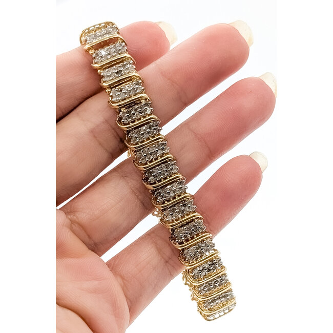 Bracelet Scalloped Link Hidden Box Clasp 5.00ctw Round Diamonds        10ky 9.5mm 6.9" 17.79g 226070077