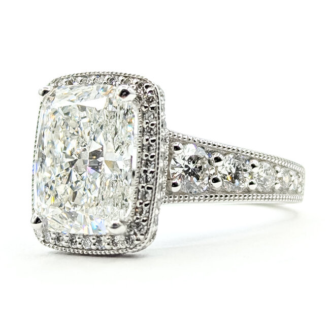 Ring Graduated Engagement Milgrain Halo 4.10ct Cushion Lab Grown Diamond IGI: LG739552836 .75ctw Colorless Lab Grown Diamonds 14kw 14mm Sz7 7.09g 126080002