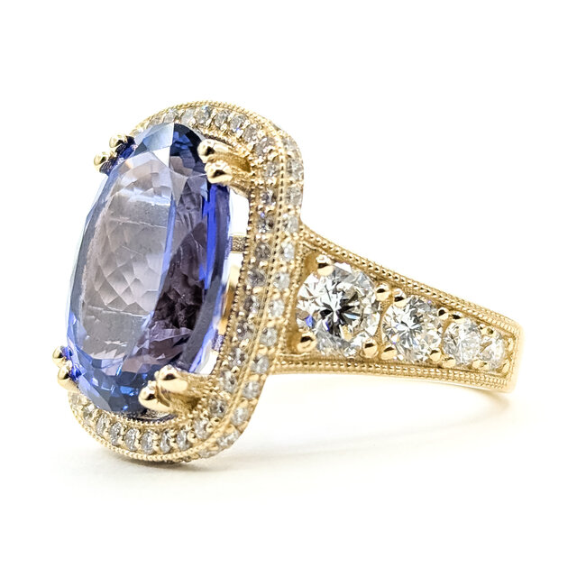 Ring Graduated Cocktail Milgrain Halo 2.25ctw Round Lab Grown Diamonds 12.06ct Violet Tanzanite 14ky 22mm Sz7 13.22g 126080004