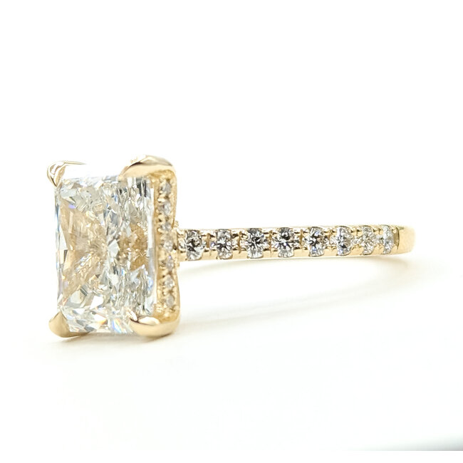 Ring Engagement Hidden Halo 3.10ct Radiant Lab Grown Diamond IGI: LG758550633 .40ctw Colorless Lab Grown Diamonds 14ky 2mm Sz7 3.87g 126080013