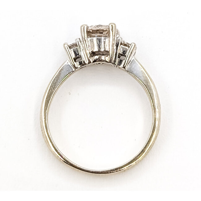 Ring Engagement 3-Stone 1.35ctw Round Diamonds 14kw 3.2mm Sz7.75 5.12g 126080028
