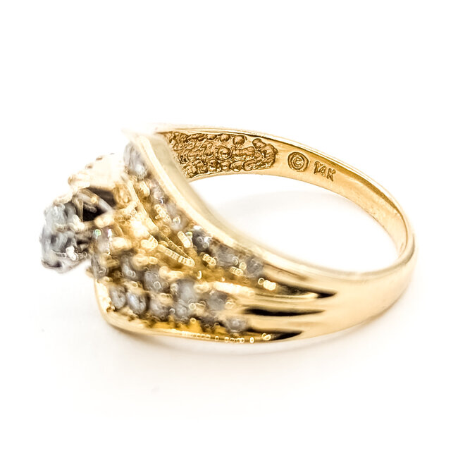 Ring Chevron Cluster .75ctw Round & Marquise Diamonds 14ky 14mm Sz8 5.58g 126080025