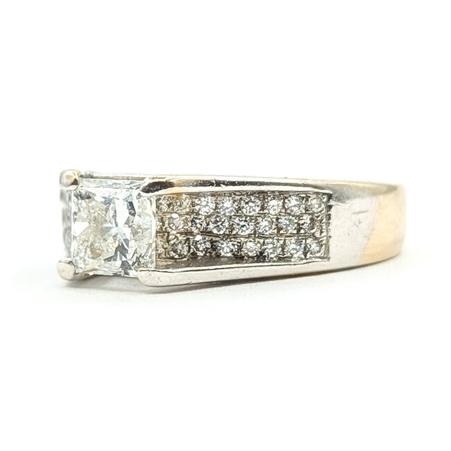 Ring Solitaire 1.34ctw Square & Round Diamonds IGI: F5E99794 18kw 5mm Sz6.5 6.14g 226070157