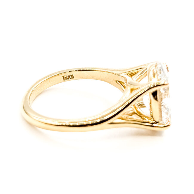 Ring Engagement Split Band 3.01ct Oval Lab Grown Diamond IGI: LG761503805       14ky 2mm Sz5.25 4.22g 226080028