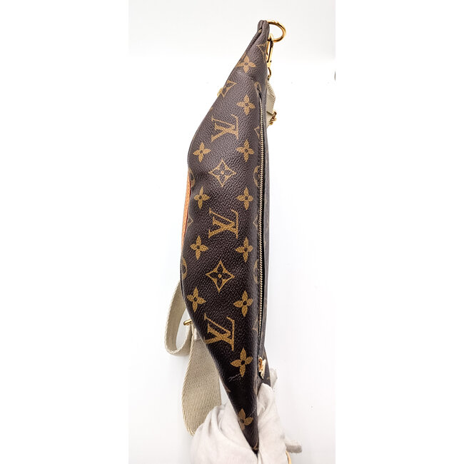 Handbag Louis Vuitton Monogram High Rise M46784 126085069