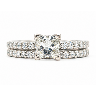 Ring Solitaire 0.53ct Square Diamonds GIA: 2274654338 0.05ctw Near Colorless Diamond 14kw 4.5mm Sz5 3.96g 126090010