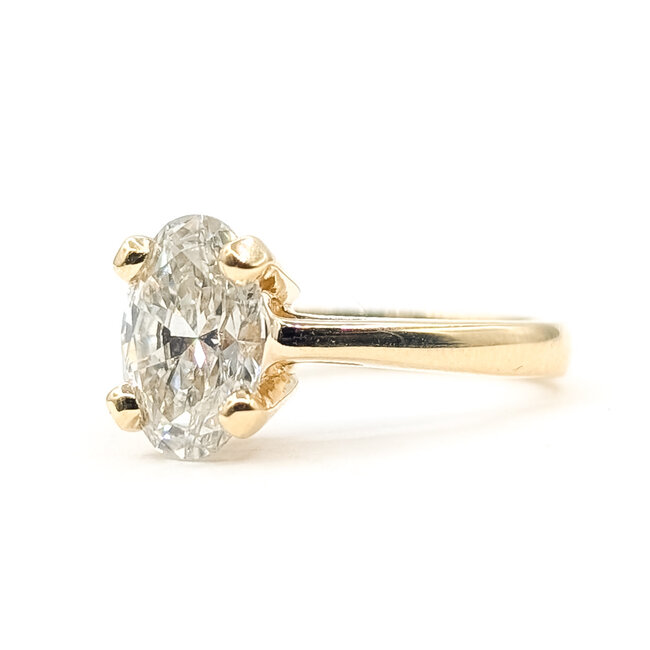 Ring Solitaire Engagement 2.05ct Oval Lab Grown Diamond VS2 G IGI: LG754536645 14ky 2.7mm Sz6 4.14g 126040130