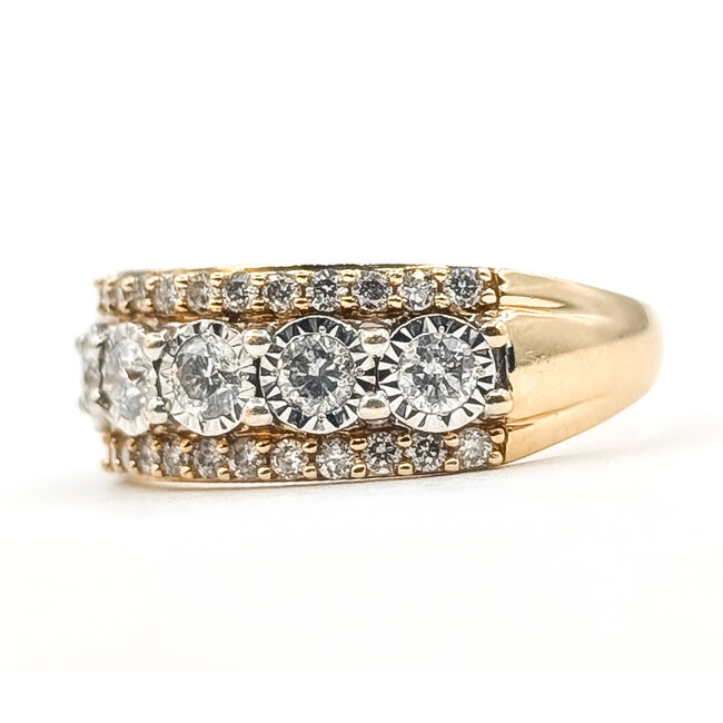 Ring 3-Row .75ctw Round Diamonds 14ky 7.5mm Sz7 4.31g 126090013