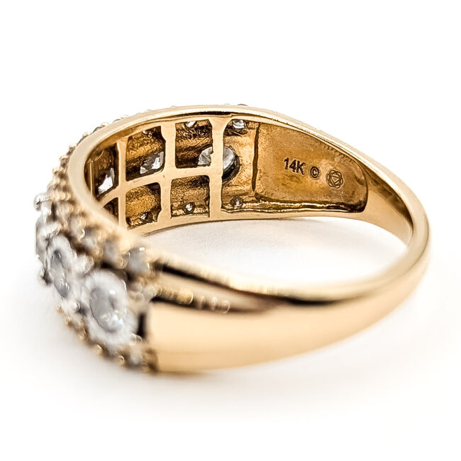 Ring 3-Row .75ctw Round Diamonds 14ky 7.5mm Sz7 4.31g 126090013