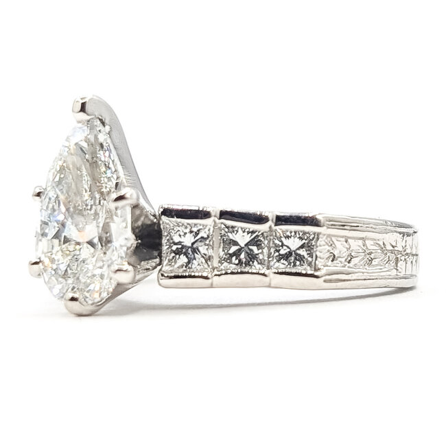 Ring  Engagement 1.87ct Lab Grown Diamond VS1 E IGI: LG704505224 .50ct Princess Diamonds 950pt Sz6.5 123050096