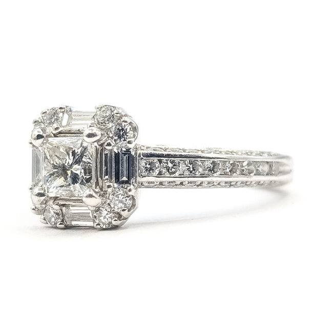 Ring Engagement Halo 1.33ctw Round & Princess Diamonds 14kw 3mm Sz6.5 4.71g 226090007