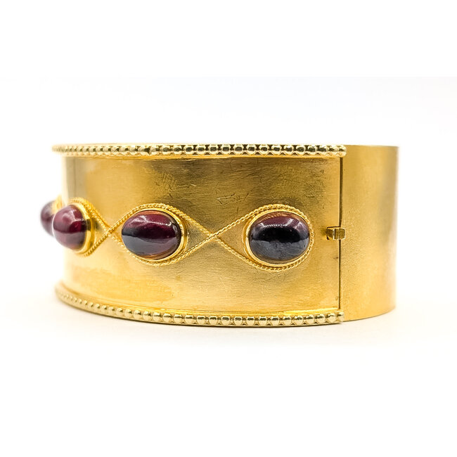 Bracelet Milgrain 13ctw Garnet 14ky 25mm 7" 59.09g 226090004