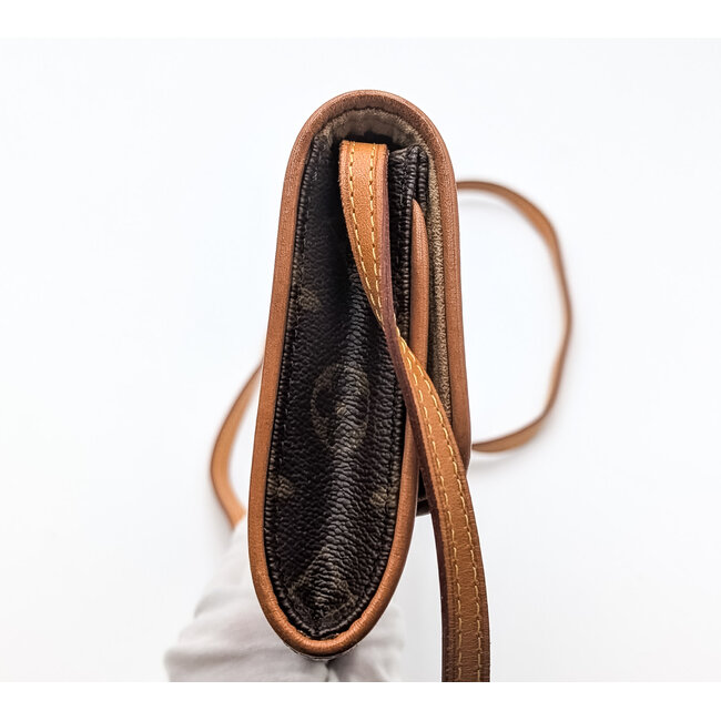 Crossbody Louis Vuitton Pochette Twin GM Monogram M51852 126095058