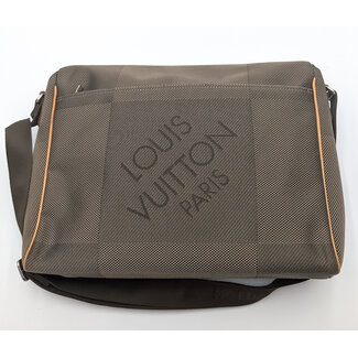 Messenger Louis Vuitton Damier Geant Shoulder Bag M93226 126095049