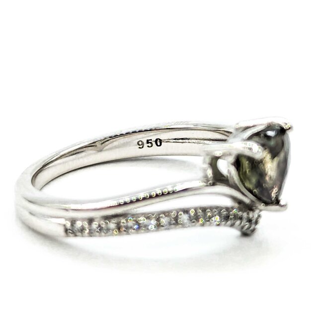 Ring Contour .25ctw Diamonds 1.25ct Alexandrite Heart GIA: 2231197425 Platinum Sz7 123100140