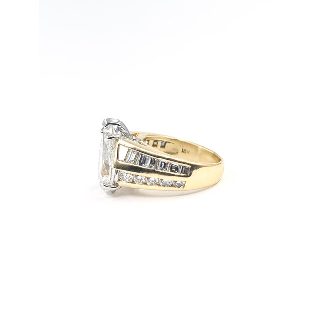 Ring Engagement Tear Drop 5.00ct Pear Lab Grown Diamond IGI: 799614736 VVS2 F 2.00ctw Round & Baguette Diamonds 18ky & Plat 9mm Sz6 11.07g 126080078