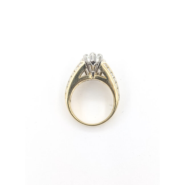 Ring Engagement Tear Drop 5.00ct Pear Lab Grown Diamond IGI: 799614736 VVS2 F 2.00ctw Round & Baguette Diamonds 18ky & Plat 9mm Sz6 11.07g 126080078