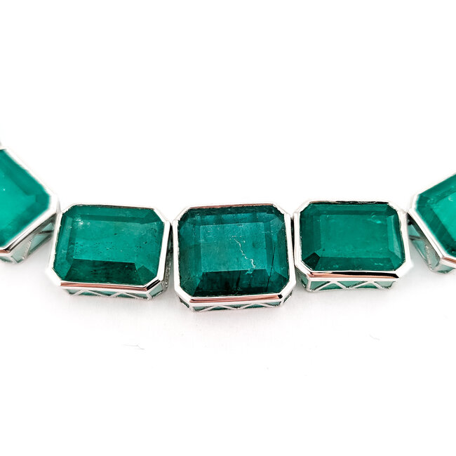 Necklace Graduated GGA: GGA078537 165.76ctw Green Emerald 14kw 7-15mm 17.5" 64.0g 226100021