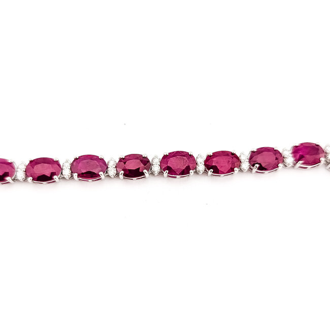 Necklace Double-Row Front Diamond Cluster Links 3.19ctw Round Brilliant Diamonds GIA: 5242060942 61.78ctw Red Ruby 900pt 5-10mm 17" 49.2g 226100024