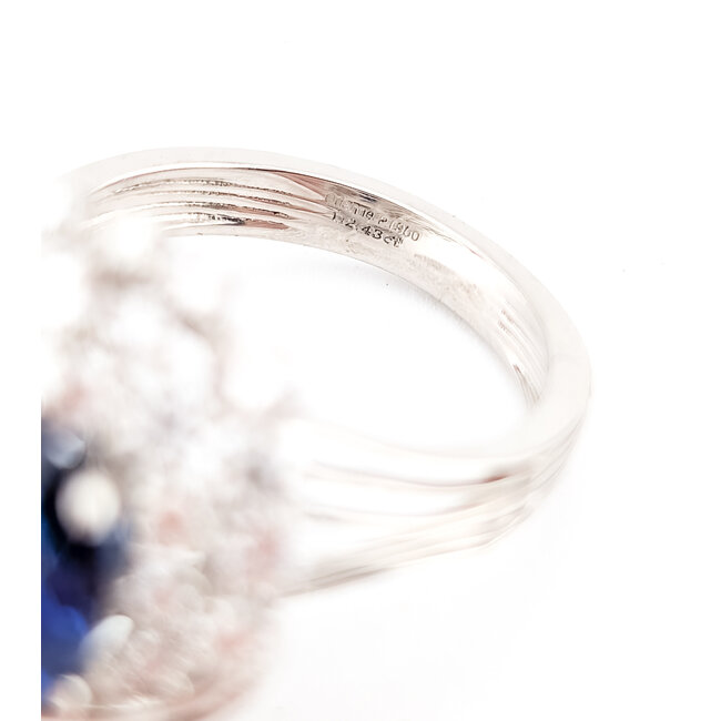 Ring Bypass Diamond Cluster, Ribbed Shoulders 2.43ctw Round Brilliant & Baguette Diamonds GIA: 5232597994 2.60ct Blue Sapphire 950pt 22mm Sz6.5 10.1g 226100035