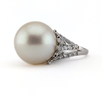 Ring 1.05ctw Round Diamonds GGA: GGA073928 15.5mm White Pearl Pt900 15.5mm Sz7 10.23g 226100034