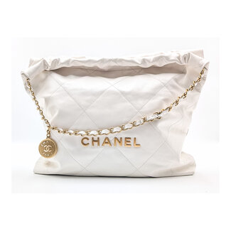 Handbag Chanel White Quilted Calfskin 22 126085015