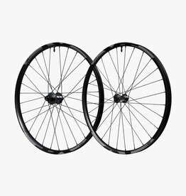Shimano WHEEL, WH-M8200-B-29, DEORE XT, F&R, RIM:29, F:28H R:28H, FOR 12-S, F:15/R:12MM E-THRU TUBELESS OLD:110/148MM, W/TUBELESS TAPE, FOR CENTERLOCK DISC ONE 29