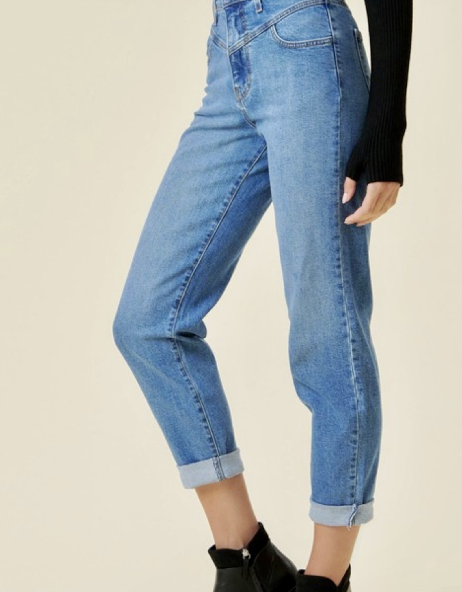 HUSH HANA v stitch high waisted jeans