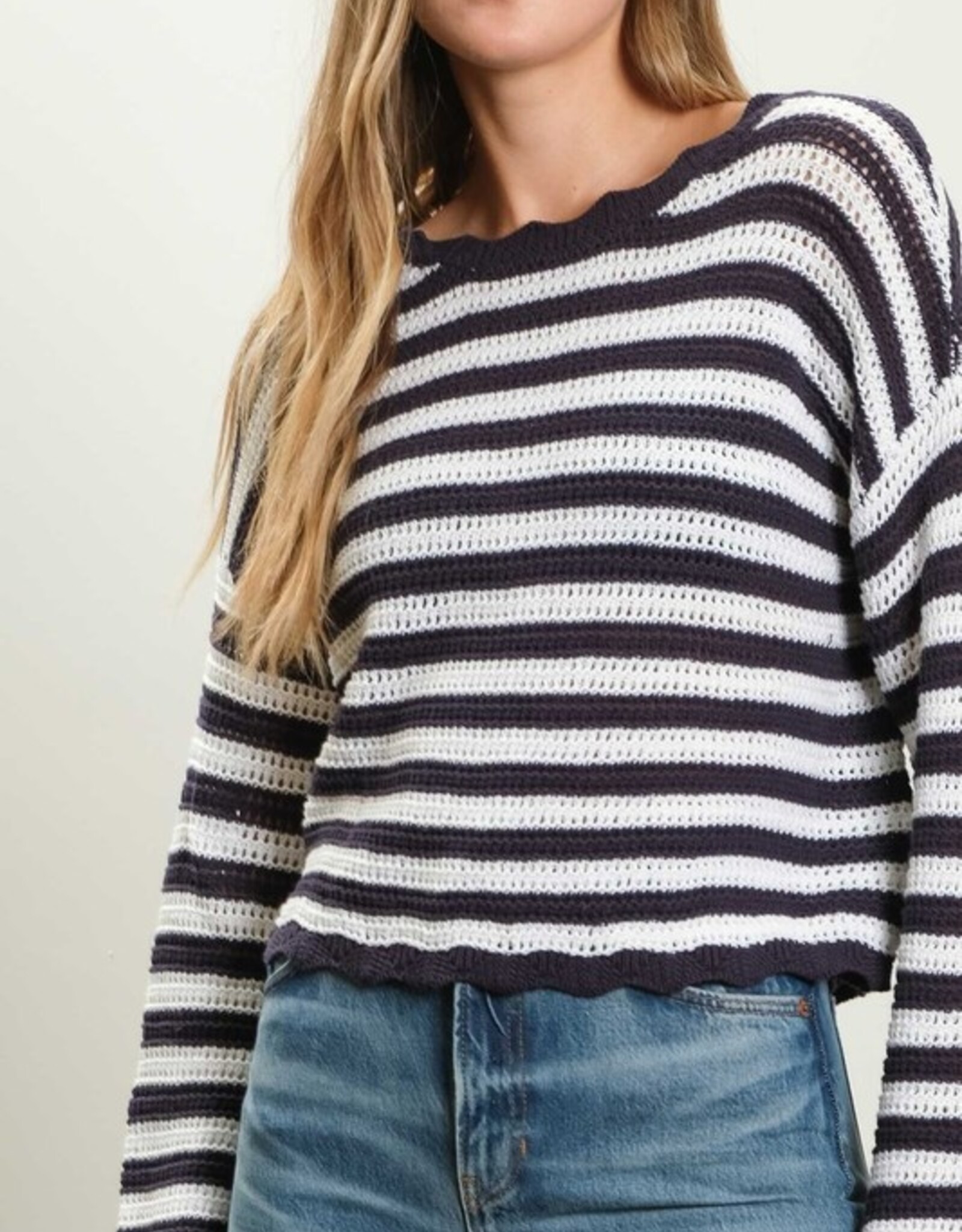 HUSH OSHUN stripe scallop trim sweater