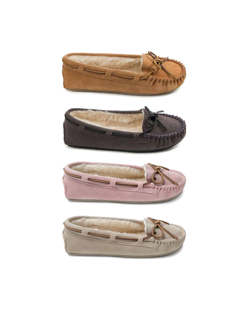 minnetonka leather slippers