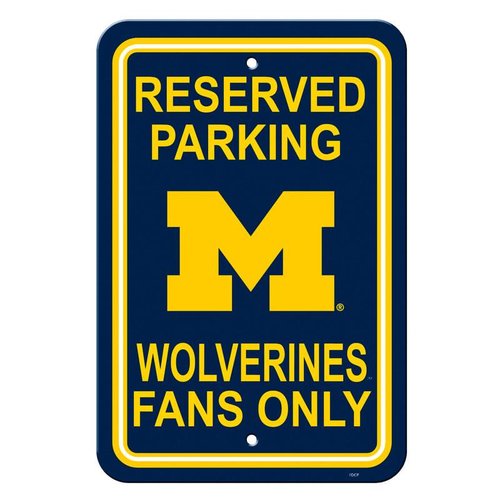 University of Michigan Fans Sign University of Michigan Fans Sign