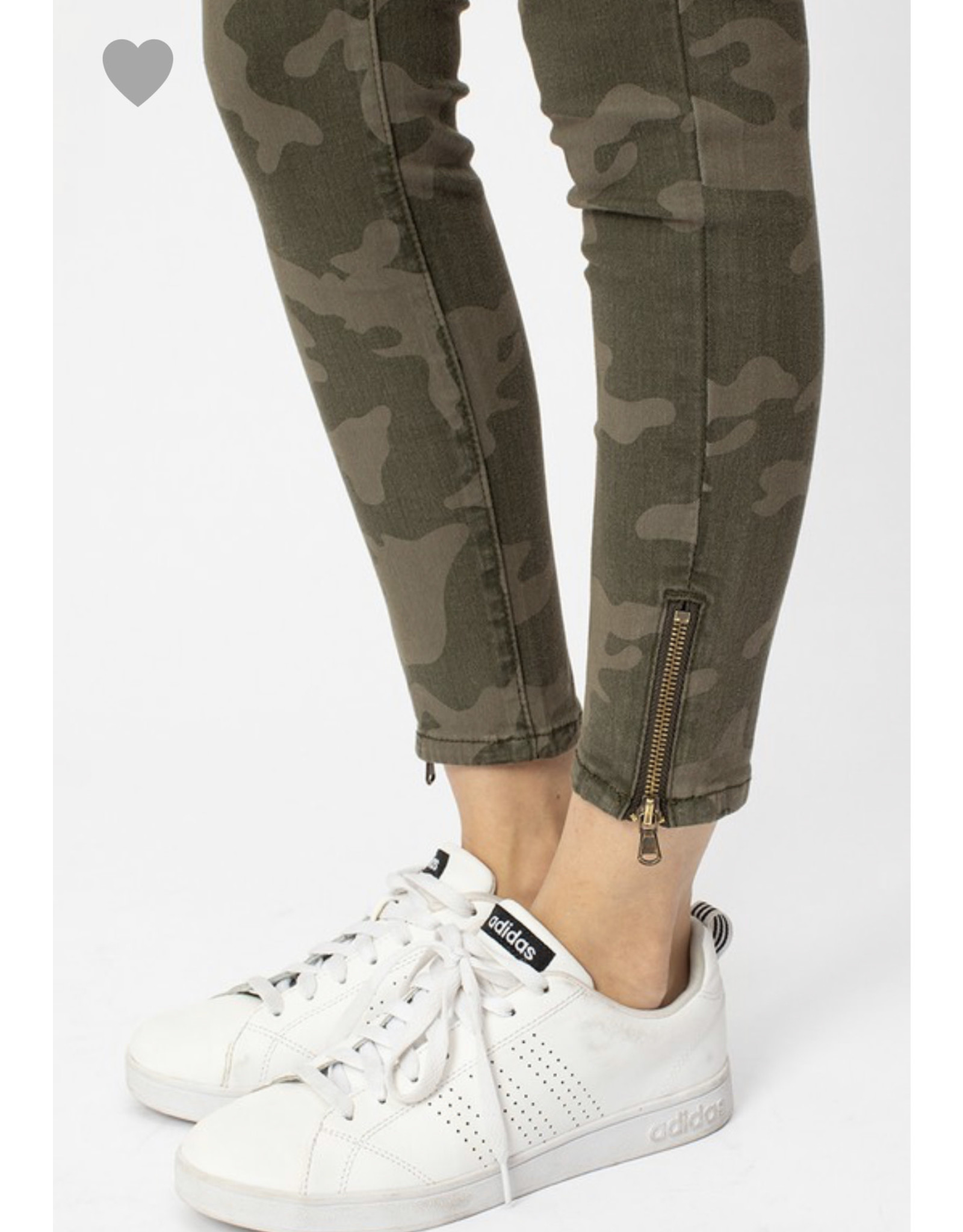 camo skinny jeans with ankle zipper