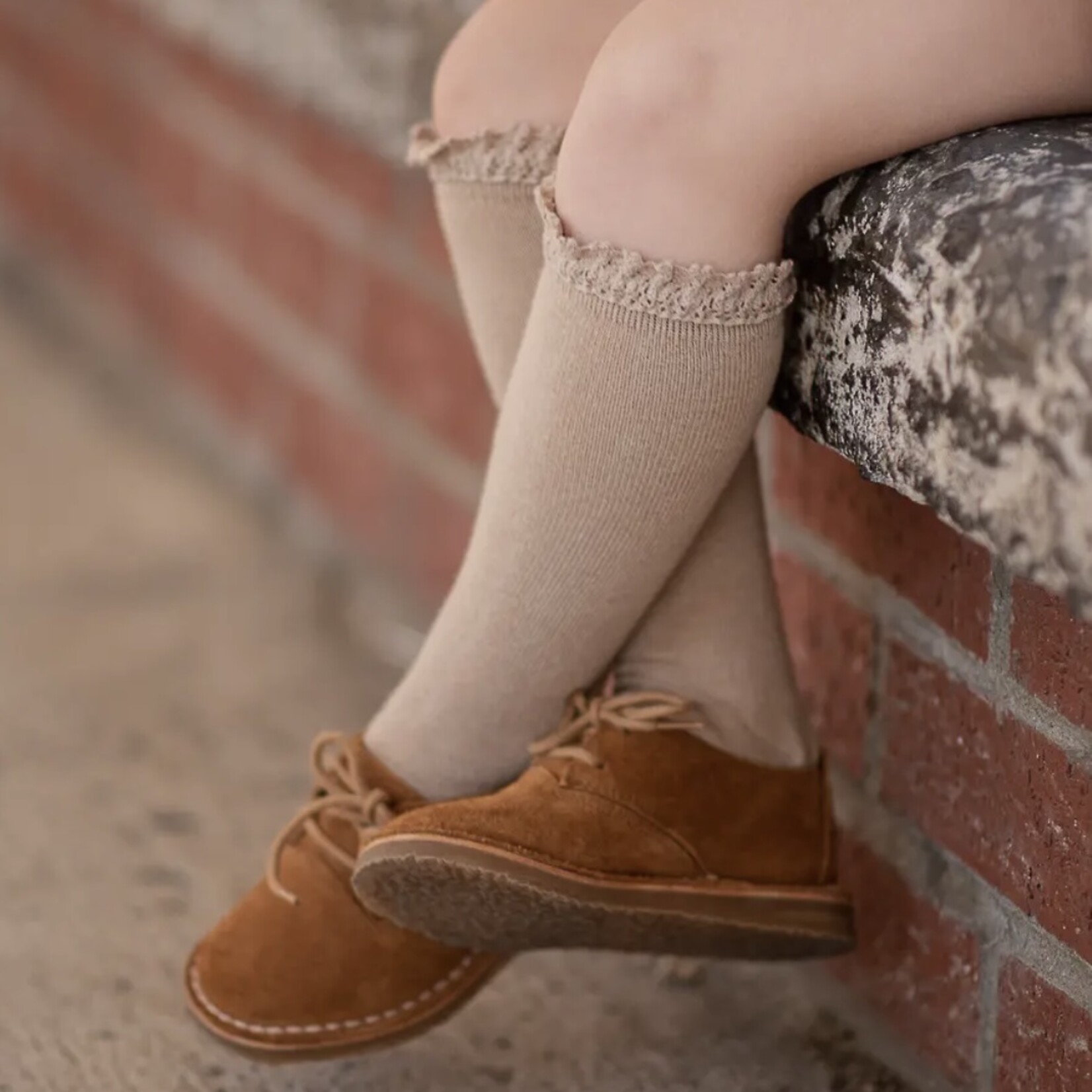 Oat Lace Knee High Socks Size 7-10Y