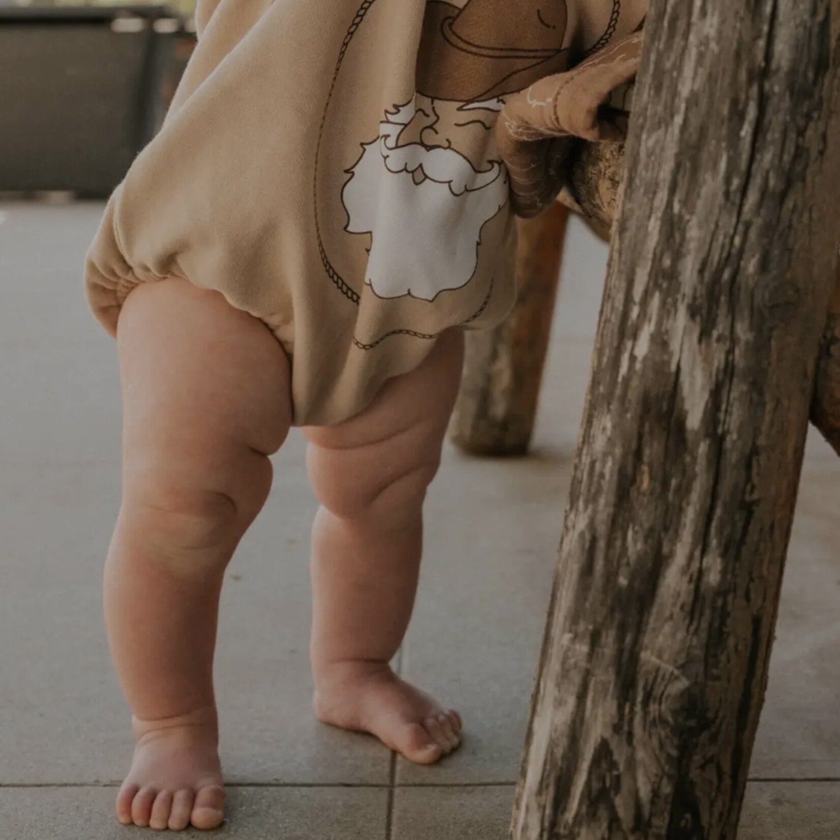 Everyday Leisure Ranch Santa Bubble Romper (Size 0-6M)