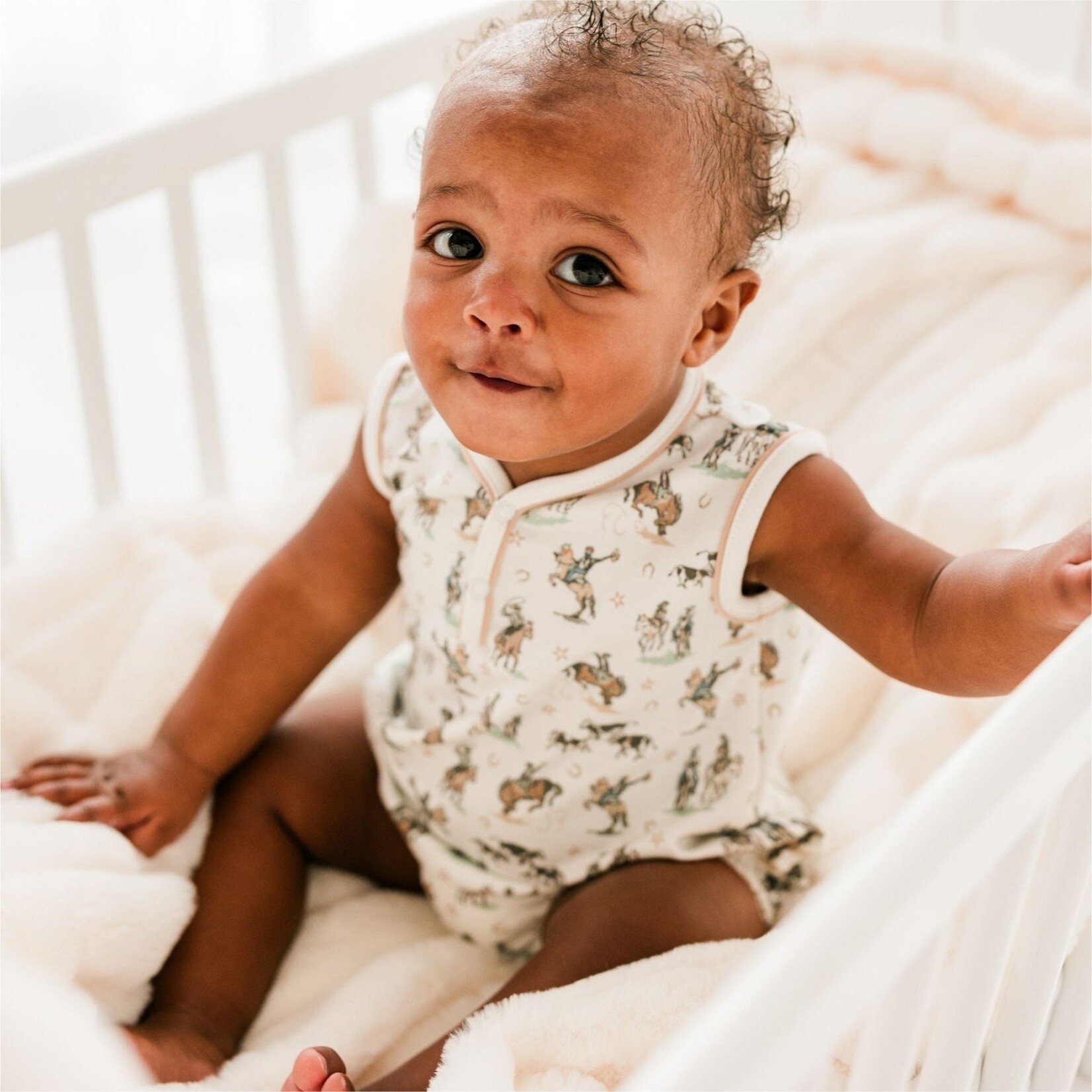 Luna & Arlo Wild West Bubble