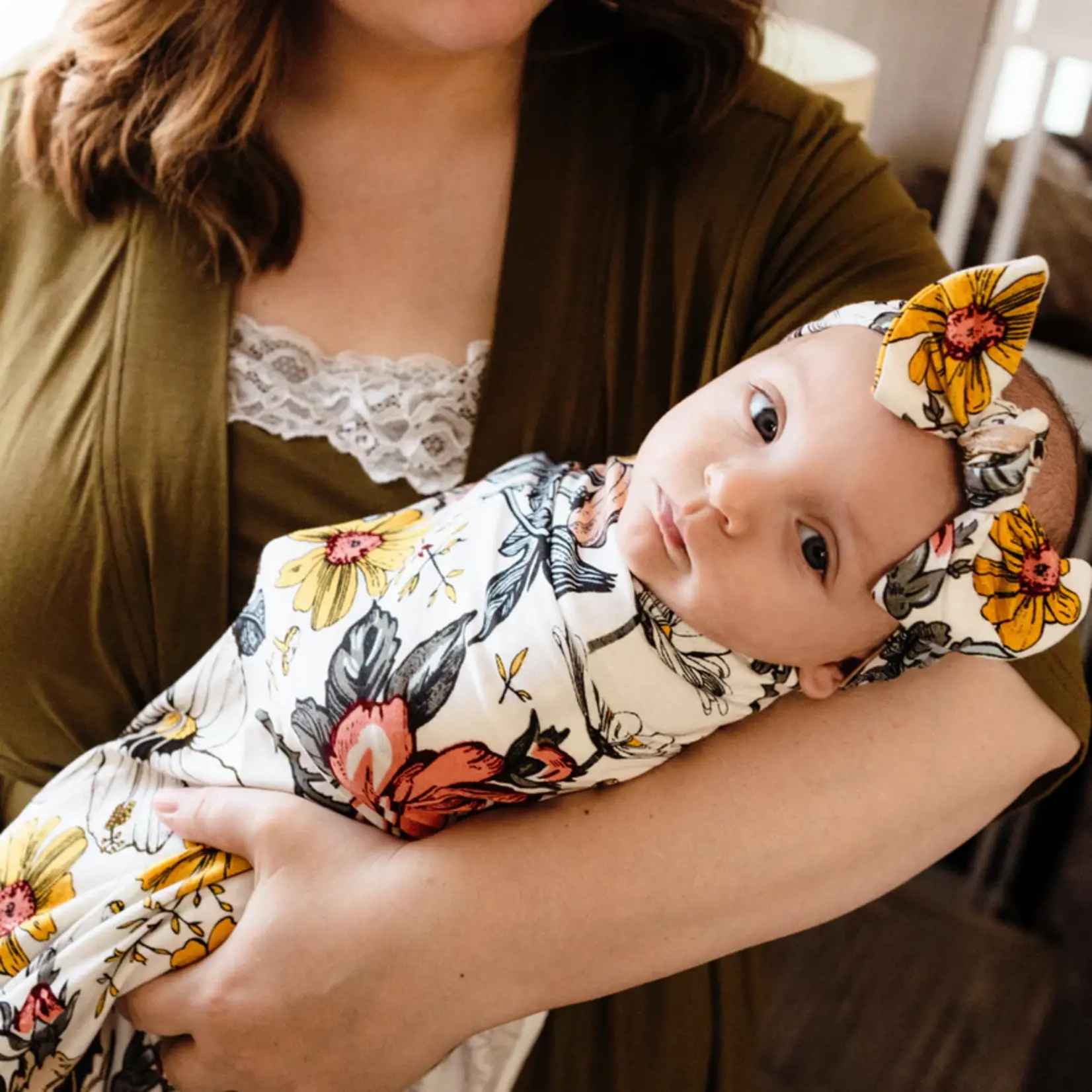 HAHA MAMA Vintage Floral Swaddle Set