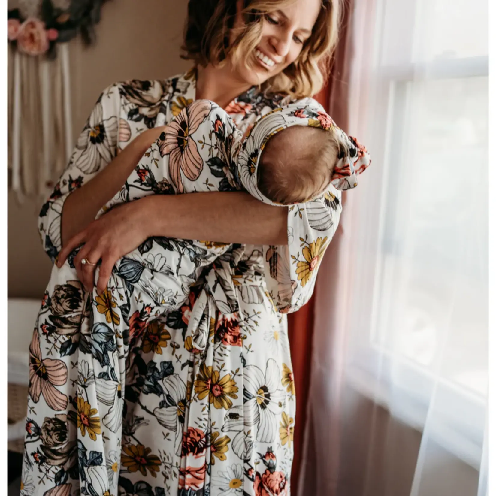 HAHA MAMA Vintage Floral Maternity Robe