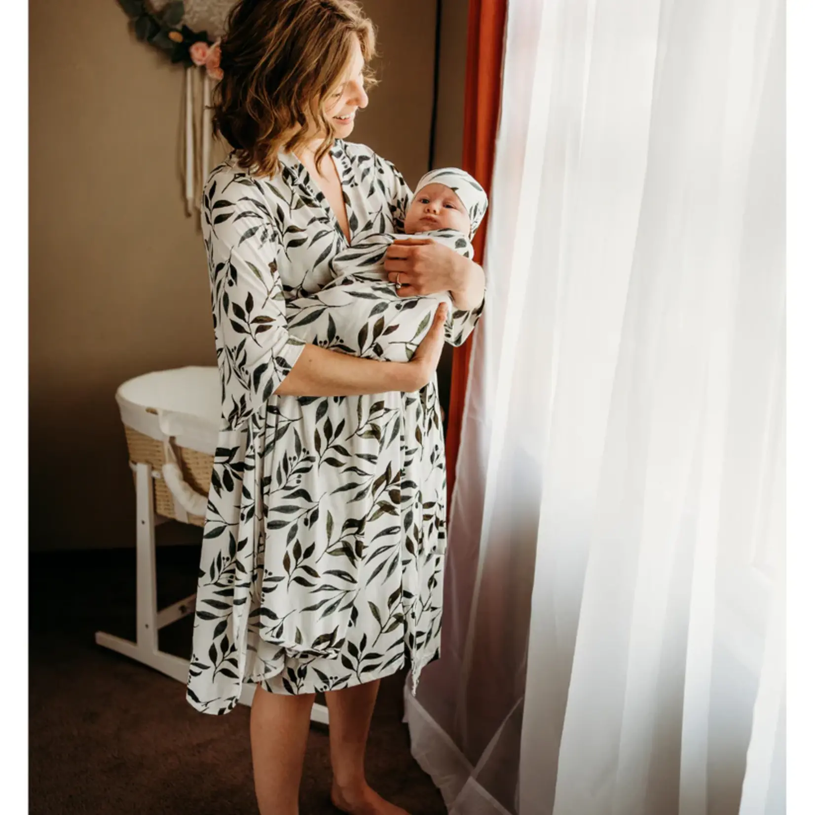 HAHA MAMA Leafy Vine Swaddle Set