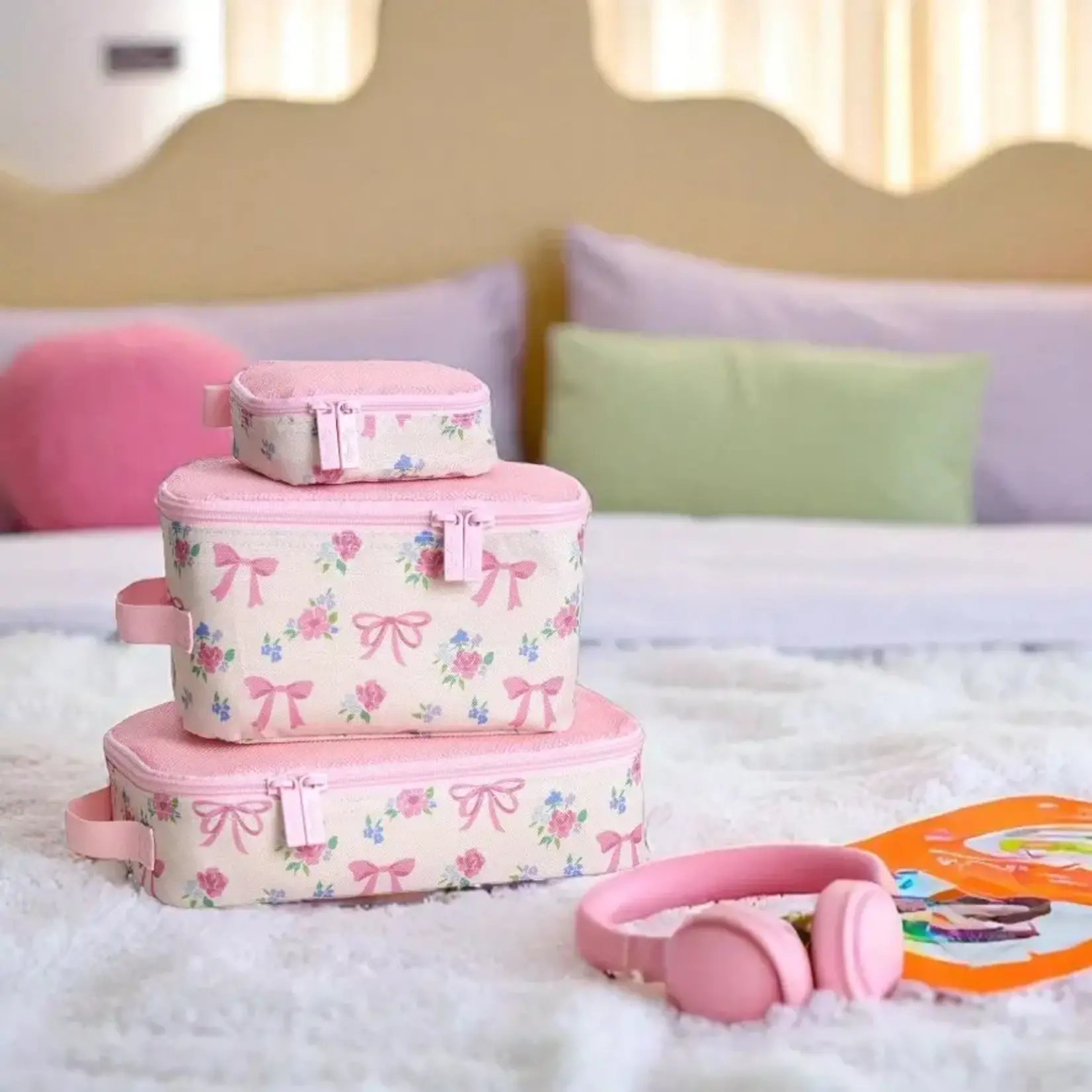 Itzy Ritzy Ribbons + Roses Packing Cubes