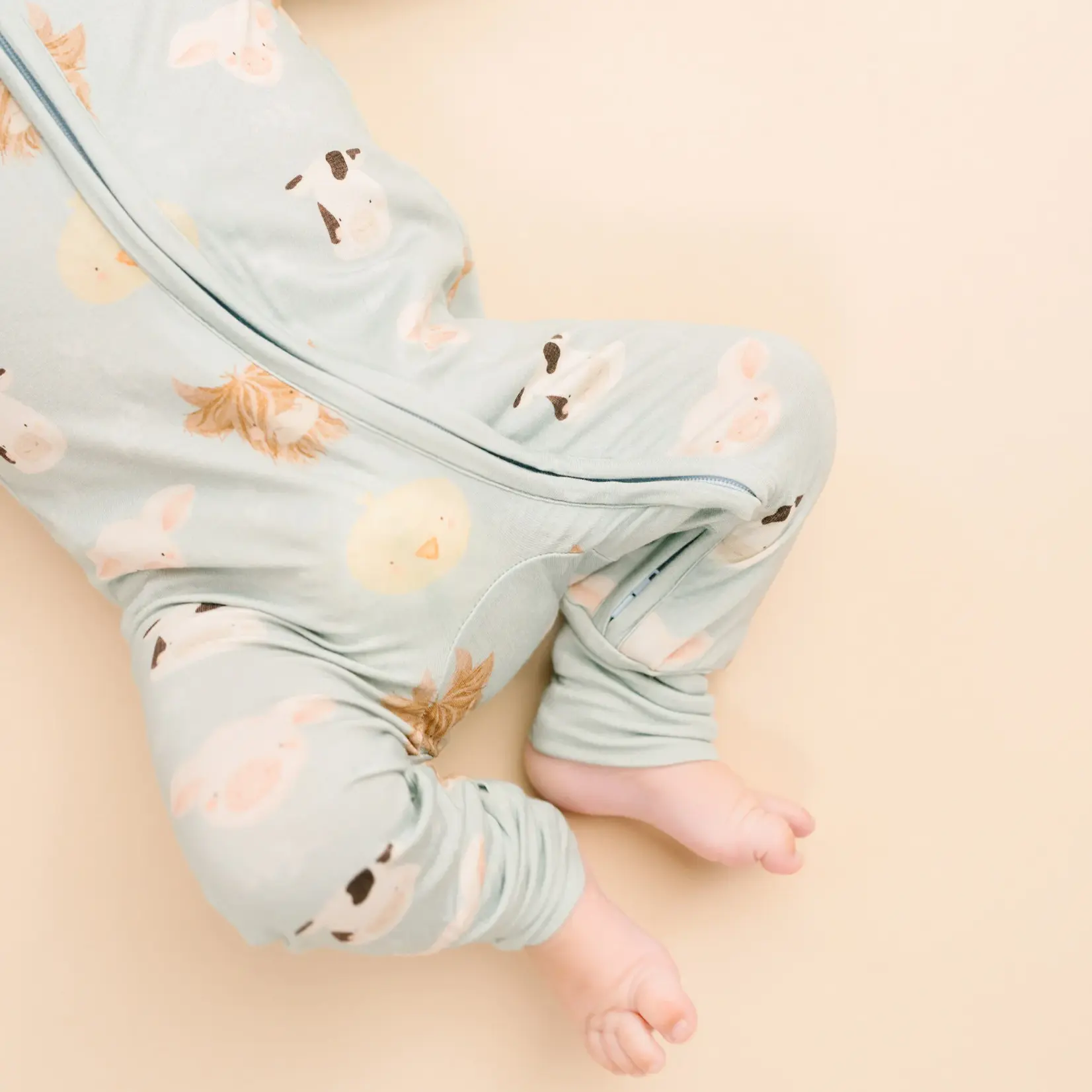 Little One Shop Happy Farm Bamboo Sleeper