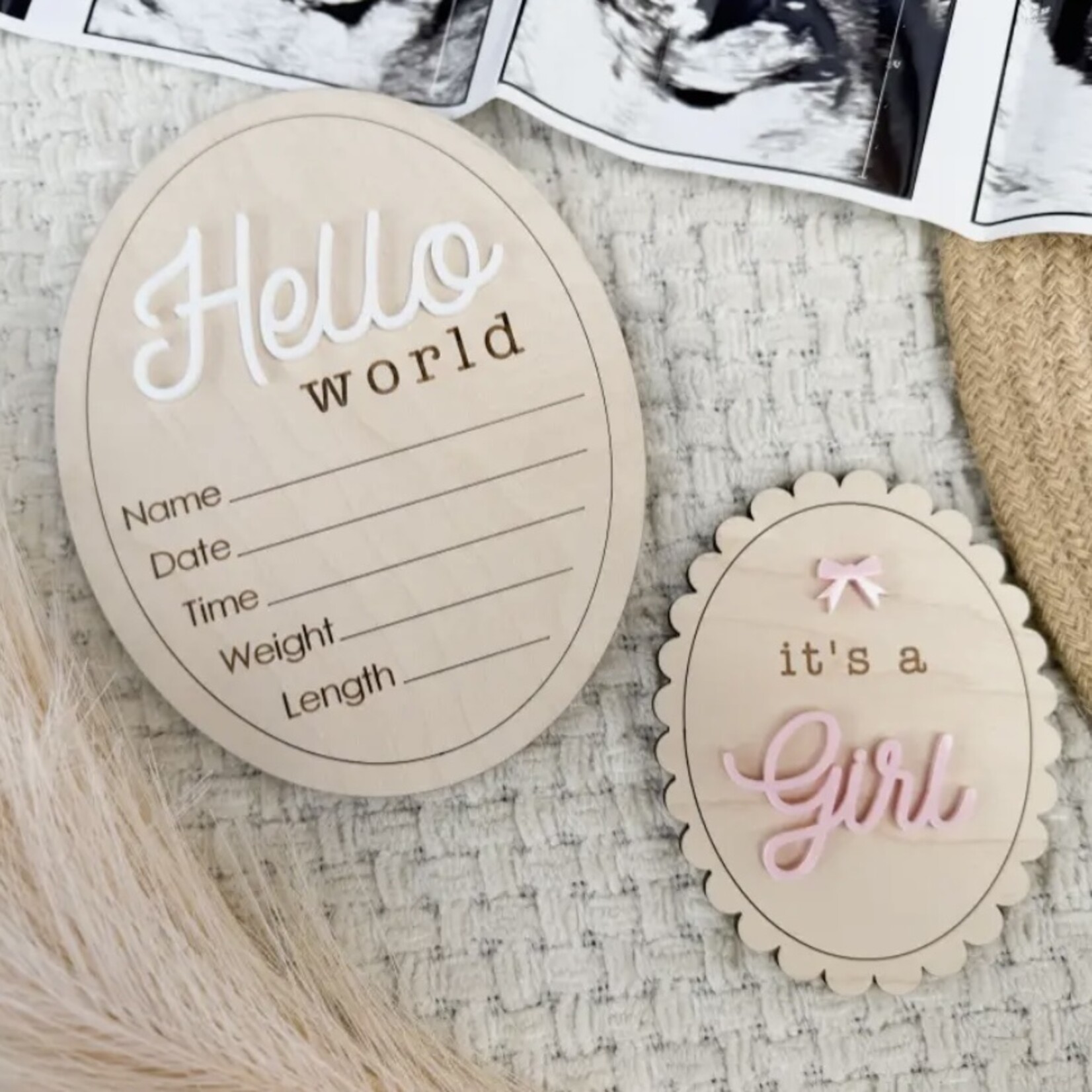 The Olive Branch It's a Girl (4” Oval)