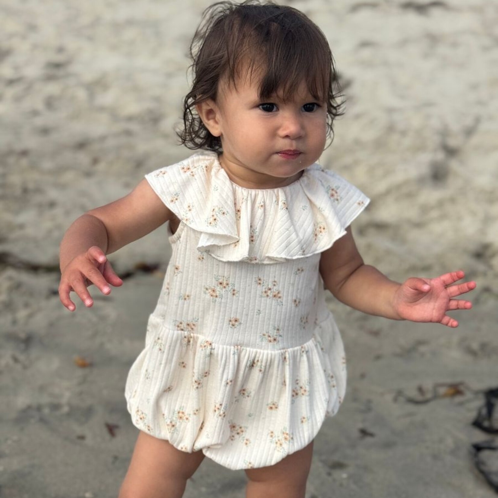 Vignette Cream Ditsy Floral Taylor Bubble