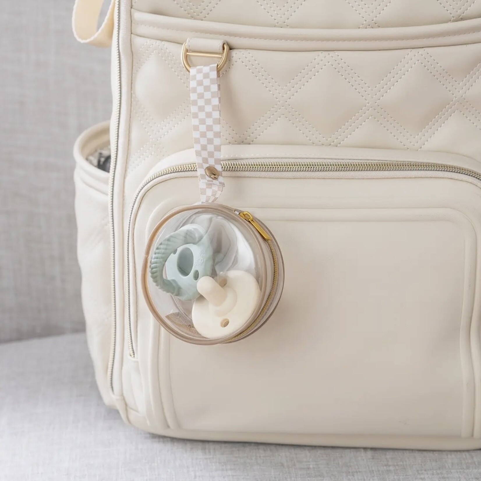 Itzy Ritzy Checkered Paci Case