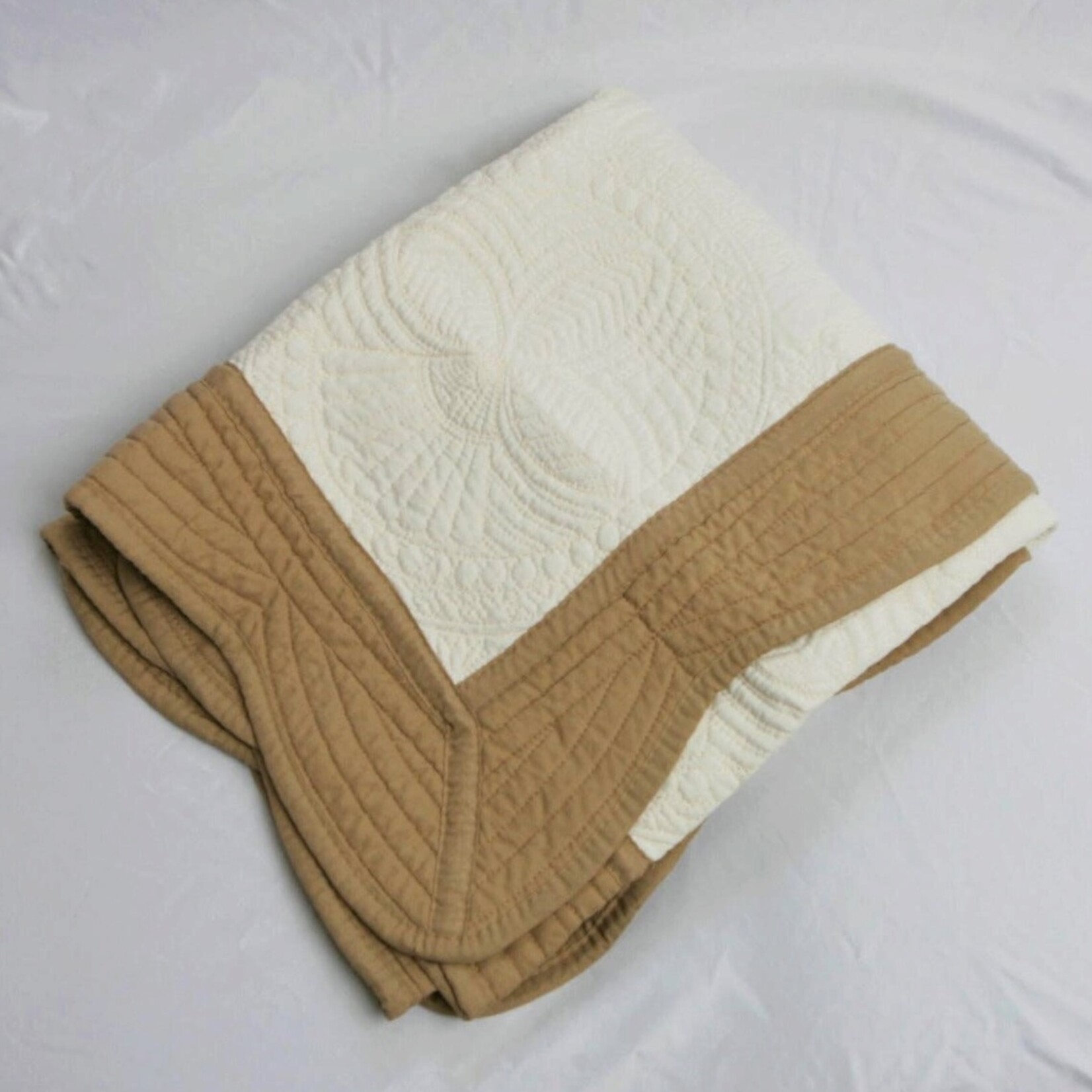 Khaki Trim Heirloom Quilt