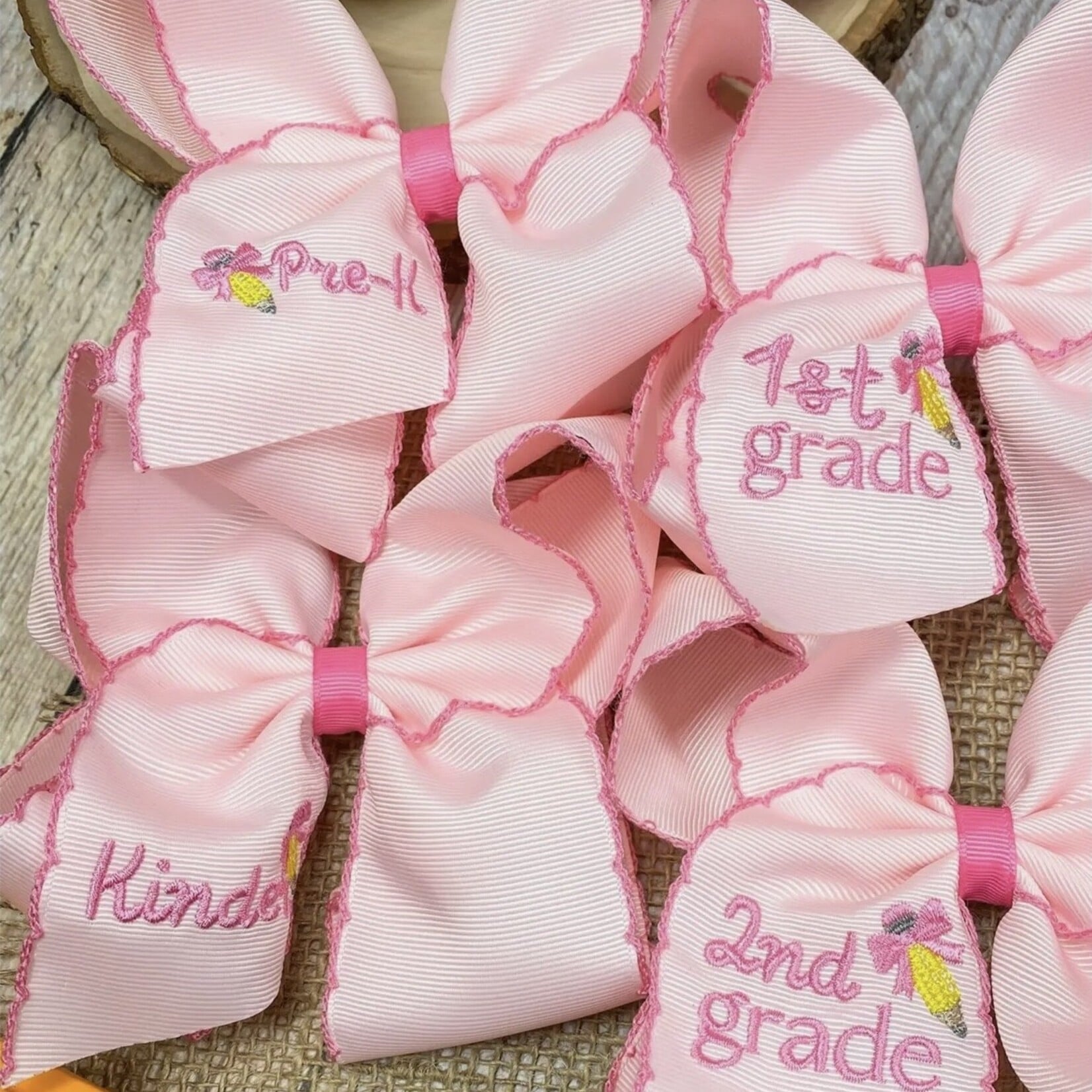 The Hairbow Co. 5" Embroidered Pencil Bow