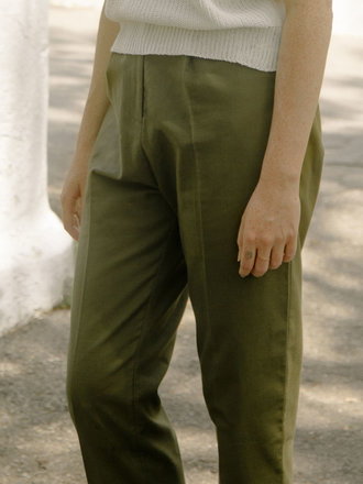 Betina Lou Pantalon cigarette Celine . Kaki Betina Lou Pantalon cigarette Celine . Kaki