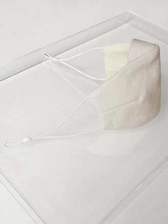 Camille TB Masque réutilisable en coton . Écru Camille TB Masque réutilisable en coton . Écru