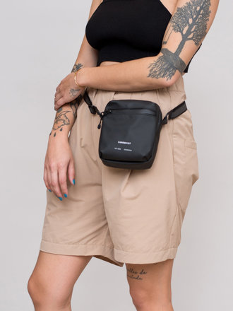 Mundaka Studio Elastic Waist Bermudas . Beige Mundaka Studio Elastic Waist Bermudas . Beige